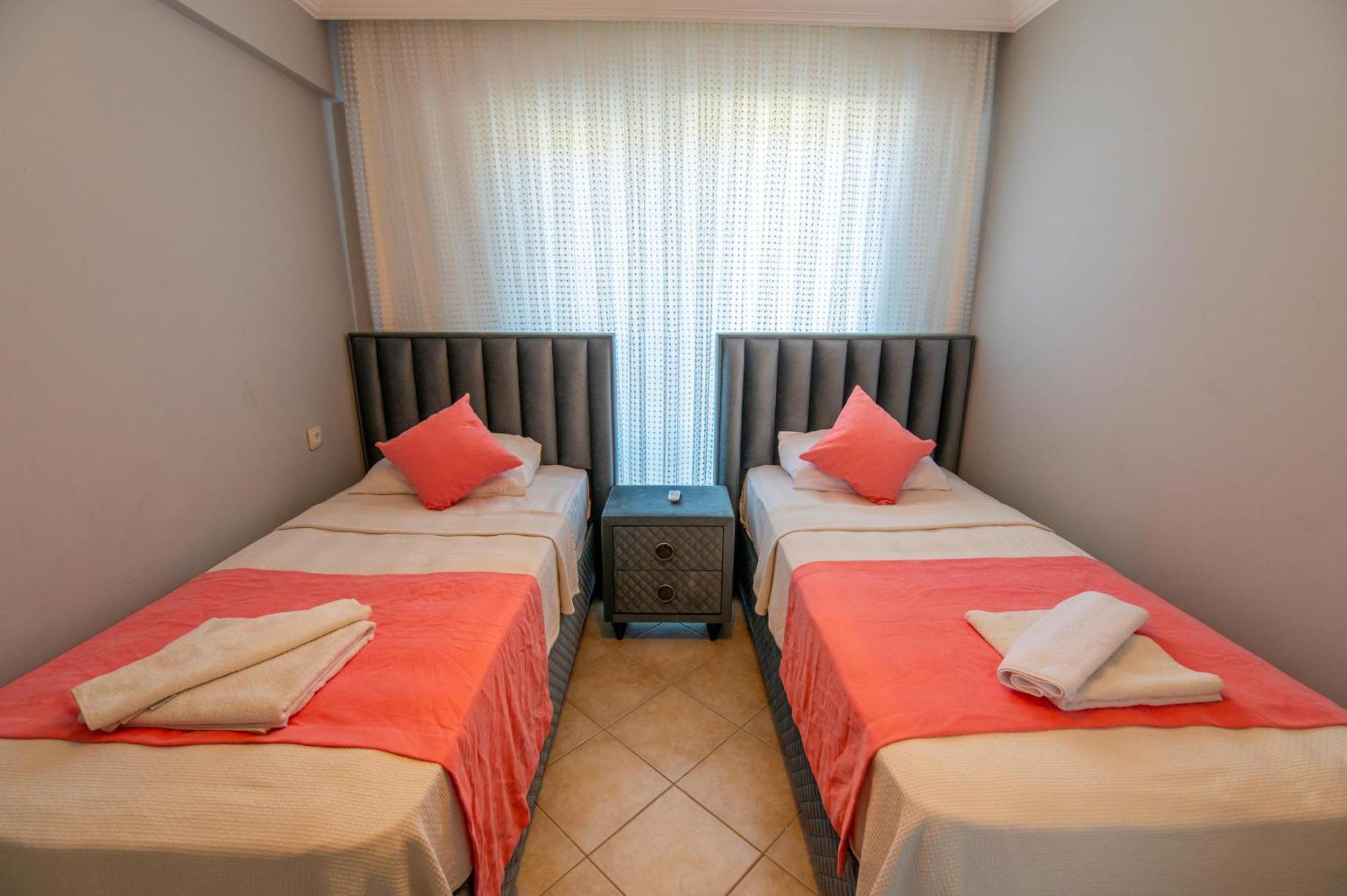 Sunset Beach Club Aqua Lettings Φετιγιέ Εξωτερικό φωτογραφία
