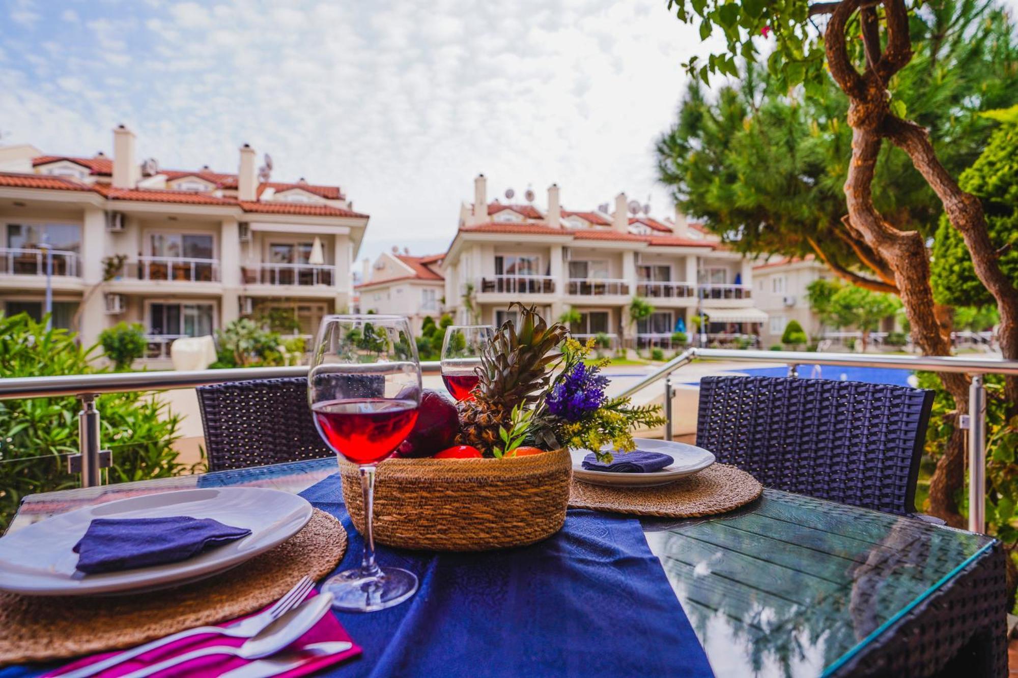 Sunset Beach Club Aqua Lettings Φετιγιέ Εξωτερικό φωτογραφία